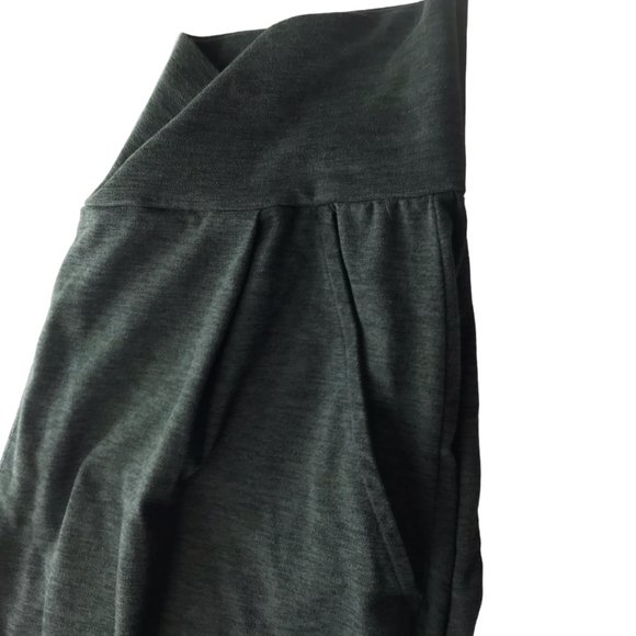 Vuori Sweatpants, Daily Jogger Style, Lightweight. Green. Size Women's Small. - Picture 11 of 11